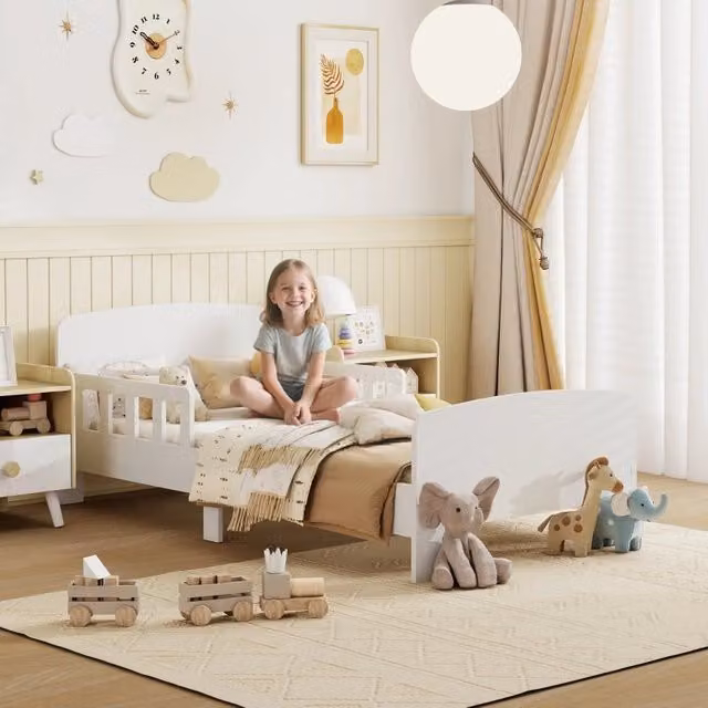 Letto per bambini singolo 140×70 cm con sponde laterali e profilo basso, senza materasso, MDF, bianco