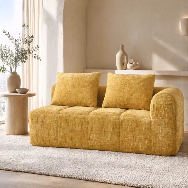 Divano chaise longue in ciniglia giallo con tasche laterali e cuscino incluso; 158 x 90 x 60 cm