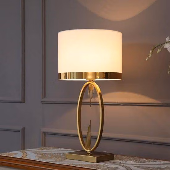 Lampada moderna con attacco E27 e paralume in tessuto – Illuminazione elegante per camera da letto e soggiorno – Colore: nero
