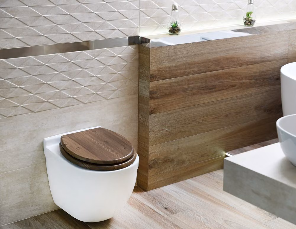 Copertura per WC in MDF, finitura noce, con sistema di chiusura ammortizzata