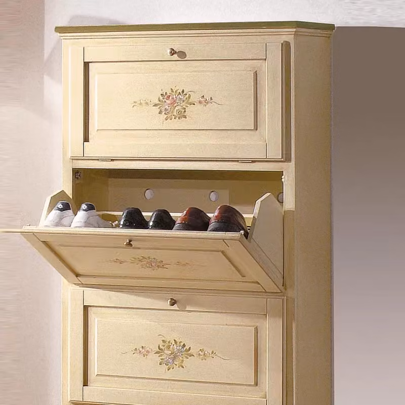 Scarpiera Mobili 2G a 4 ante in legno massello laccato avorio e verde L: 80 cm, P: 30 cm, H: 170 cm – 2