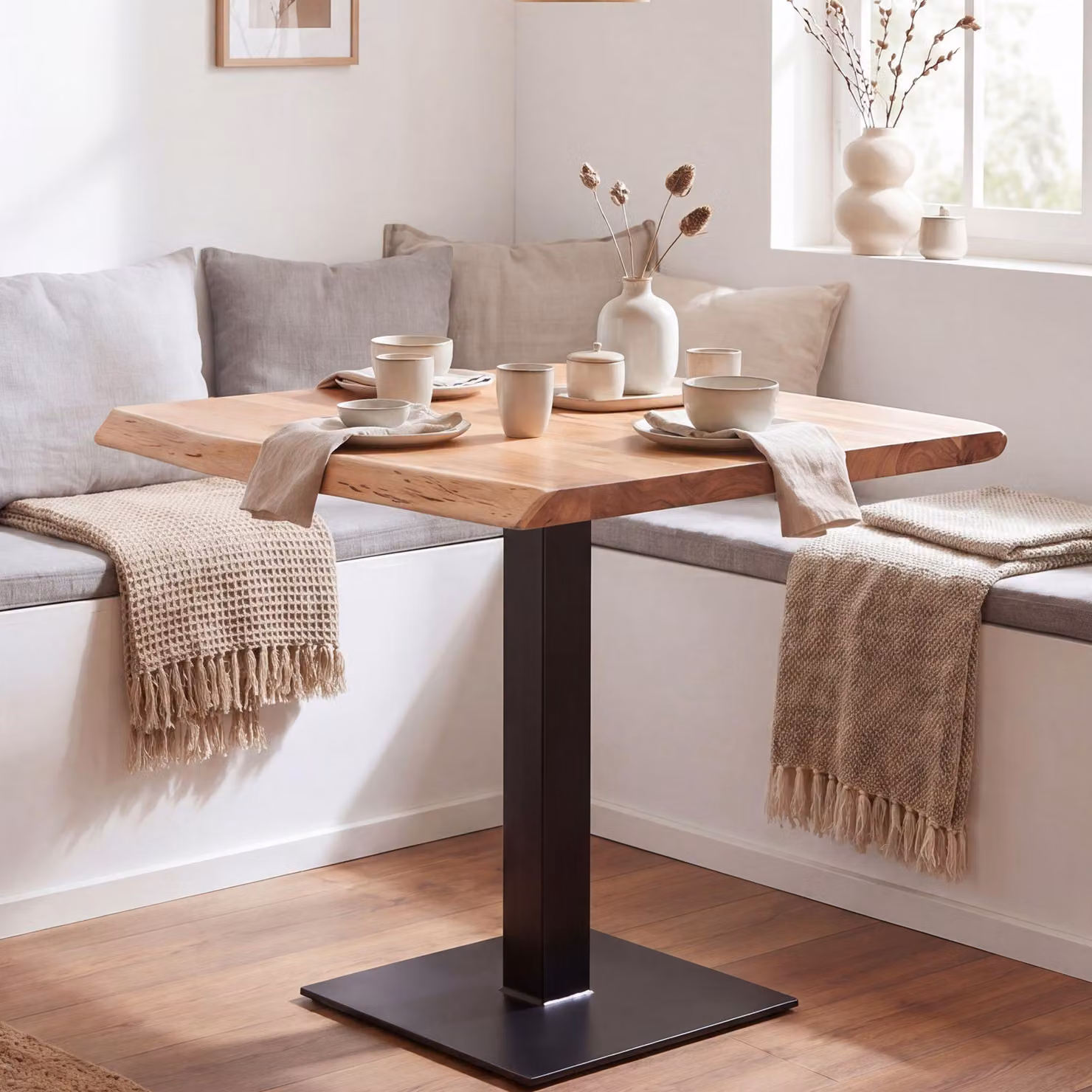 FineBuy Tavolo da pranzo quadrato 80 cm in legno massello di acacia con bordi naturali - Tavolo da pranzo industriale in legno massello - Tavolo da cucina - Tavolo con bordi naturali - Tavolo da bistrot