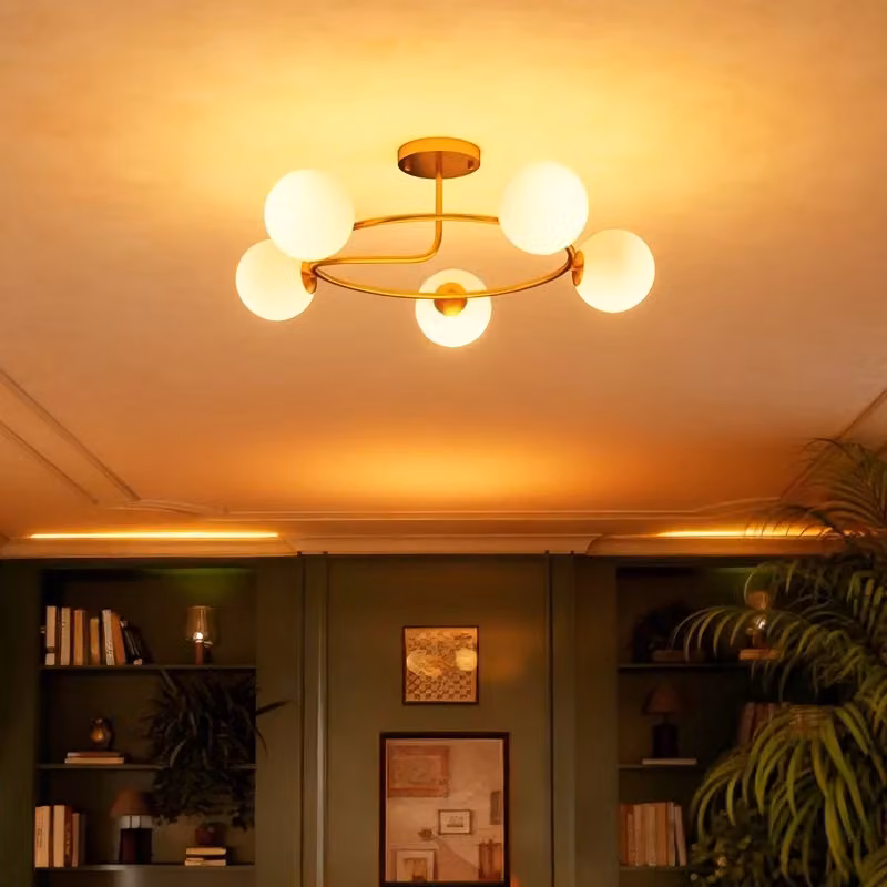 Plafoniera moderna a soffitto con 5 portalampade G9 da 20W in metallo e vetro, design ad anello color oro e bianco – 2