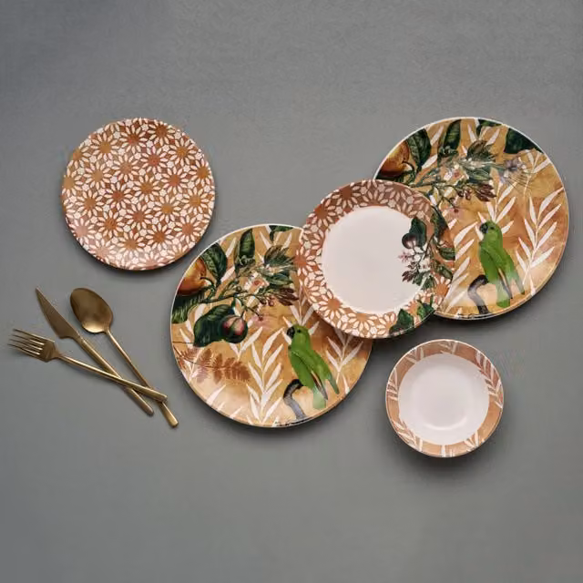 Set da 24 piatti Nomesi in ceramica arancione, lavabile in lavastoviglie e utilizzabile nel microonde