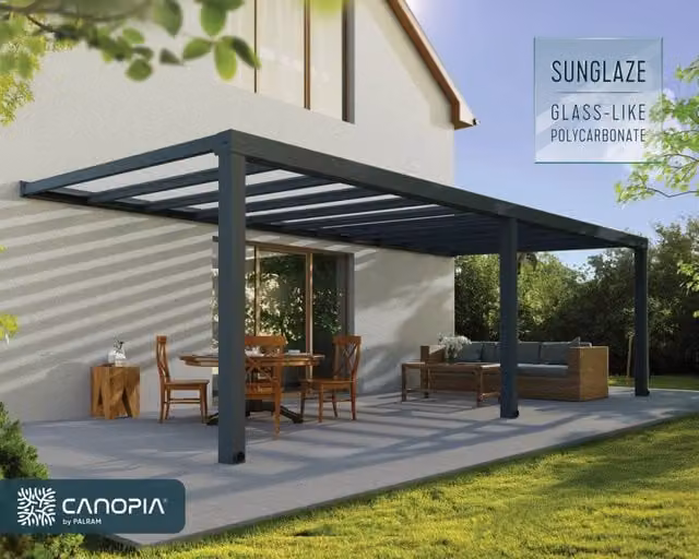Pergola addossata in alluminio CANOPIA Premium Stockholm antracite con copertura in policarbonato trasparente L: 8 m, P: 3,4 m – 1