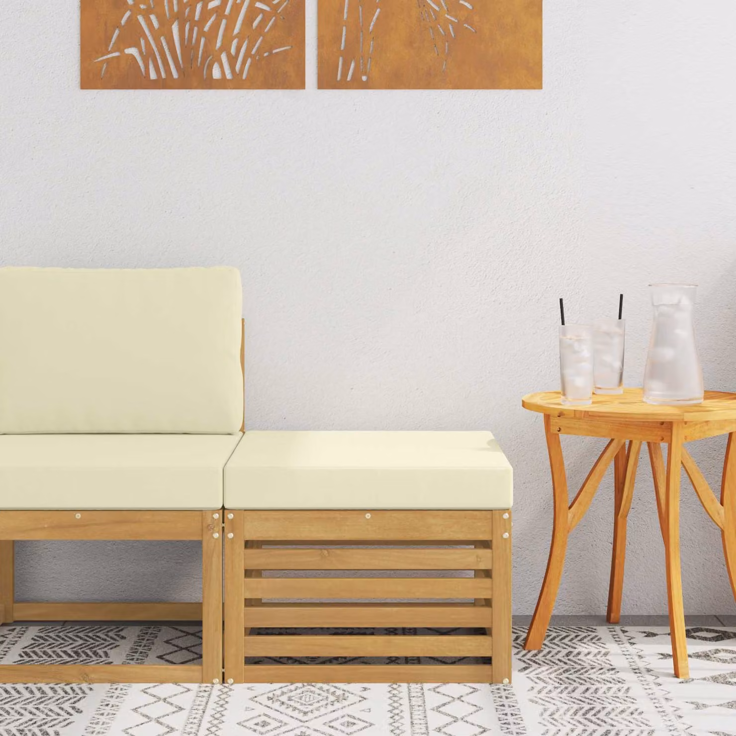 vidaXL Poggiapiedi da Esterno in Legno di Acacia con Cuscini Bianchi e Marroni L: 59 cm, P: 37 cm, H: 37 cm