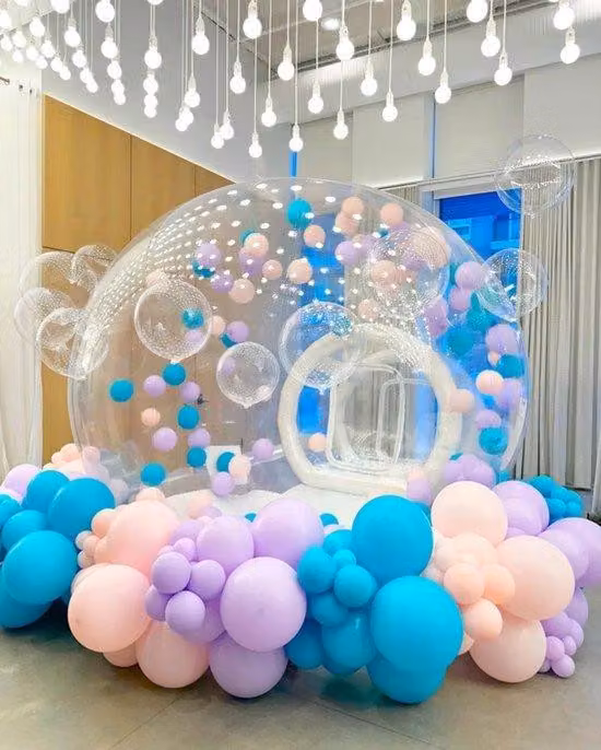 Tenda trasparente gonfiabile per feste, matrimoni e servizi fotografici, diametro 4 metri, di tipo "pop-up" con sistema di gonfiaggio integrato