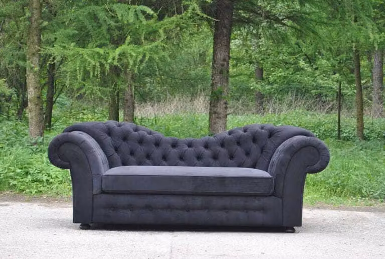 Chesterfield Dreisitzer Couch Polster 3er Couchen Wohnzimmer Sofa Schwarz Samt