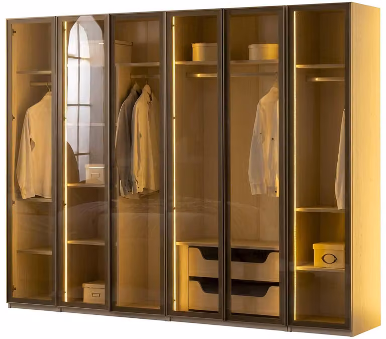 Armadio in stile moderno, colore beige, nuovo, camera da letto spaziosa, vetro