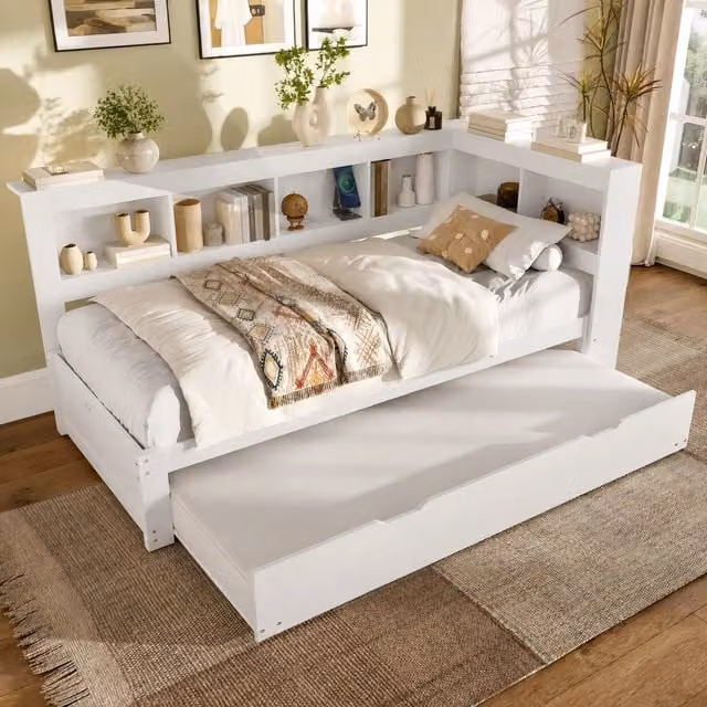 Divano letto moderno bianco con letto estraibile, prese USB integrate e vani portaoggetti, in legno di pino e MDF, L/P/H: 90 x 200 x 56 cm