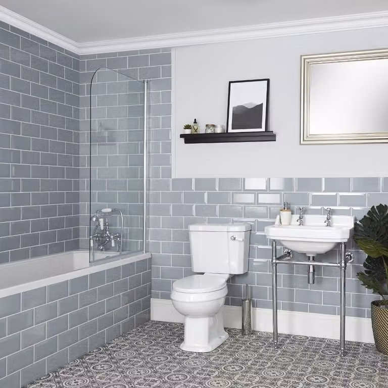 Set Bagno Tradizionale Completo di Vasca da Bagno, Sanitario WC e Lavabo a 1 Foro con Consolle - Richmond