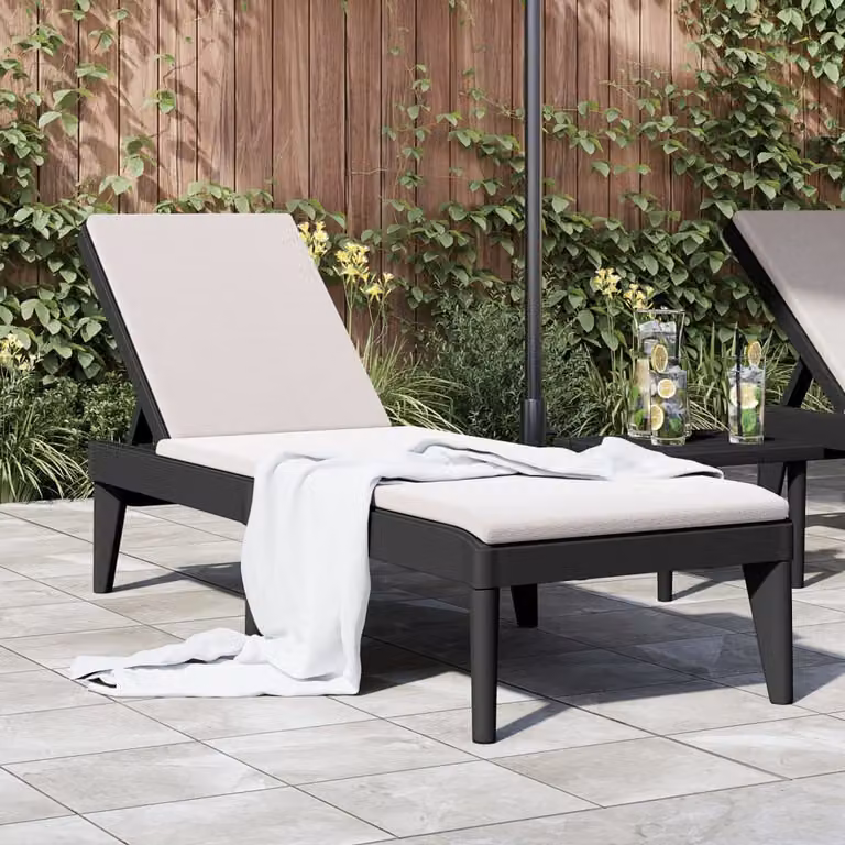 Lettino da giardino vidaXL antracite e beige con poggiatesta regolabile in materiale sintetico resistente alle intemperie L/P/H: 186 x 60 x 29 cm