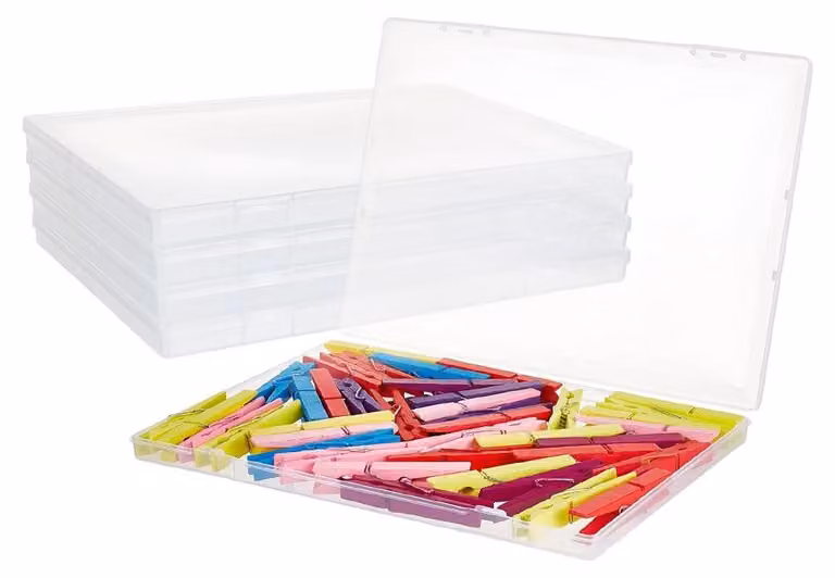 Contenitori portaoggetti, set da 4 - Scatole in plastica - Contenitori trasparenti - Coperchi a ribalta - Ideali per piccoli oggetti - Dimensioni: 25,8 x 18,4 x 1,7 cm - Contenitori portaoggetti