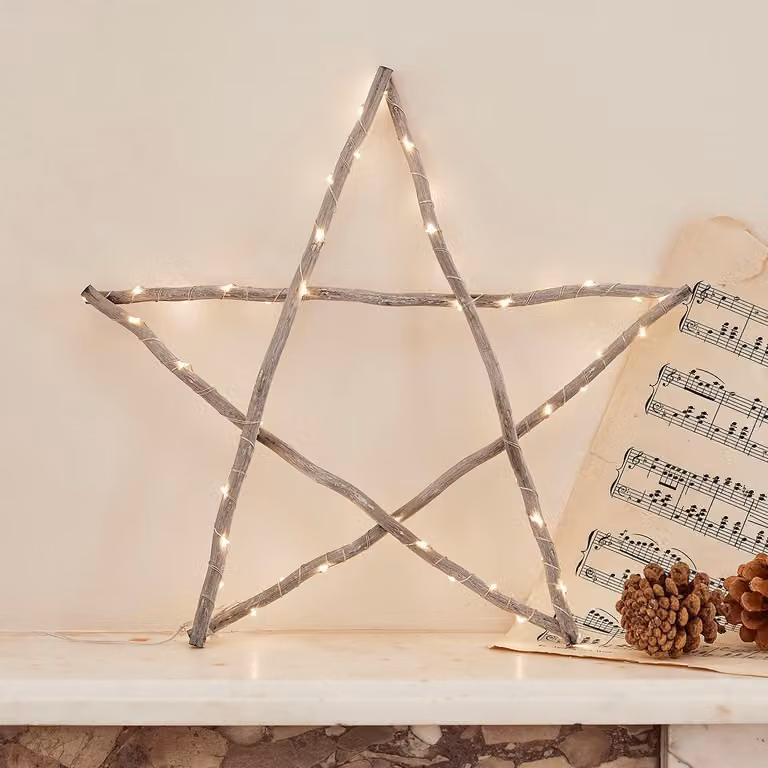 Decorazione natalizia in legno con 50 LED bianco caldo, timer integrato, altezza 36 cm