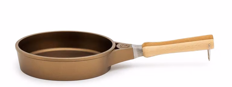 Padella in alluminio pressofuso antiaderente per induzione, con manico removibile in legno, linea K360, diam. 32cm