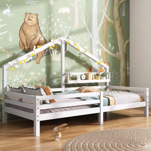 Letto a Casetta per Bambini in Legno di Pino Bianco con Mensola e Barriera, L/P/H: 200 x 90 x 138,5 cm