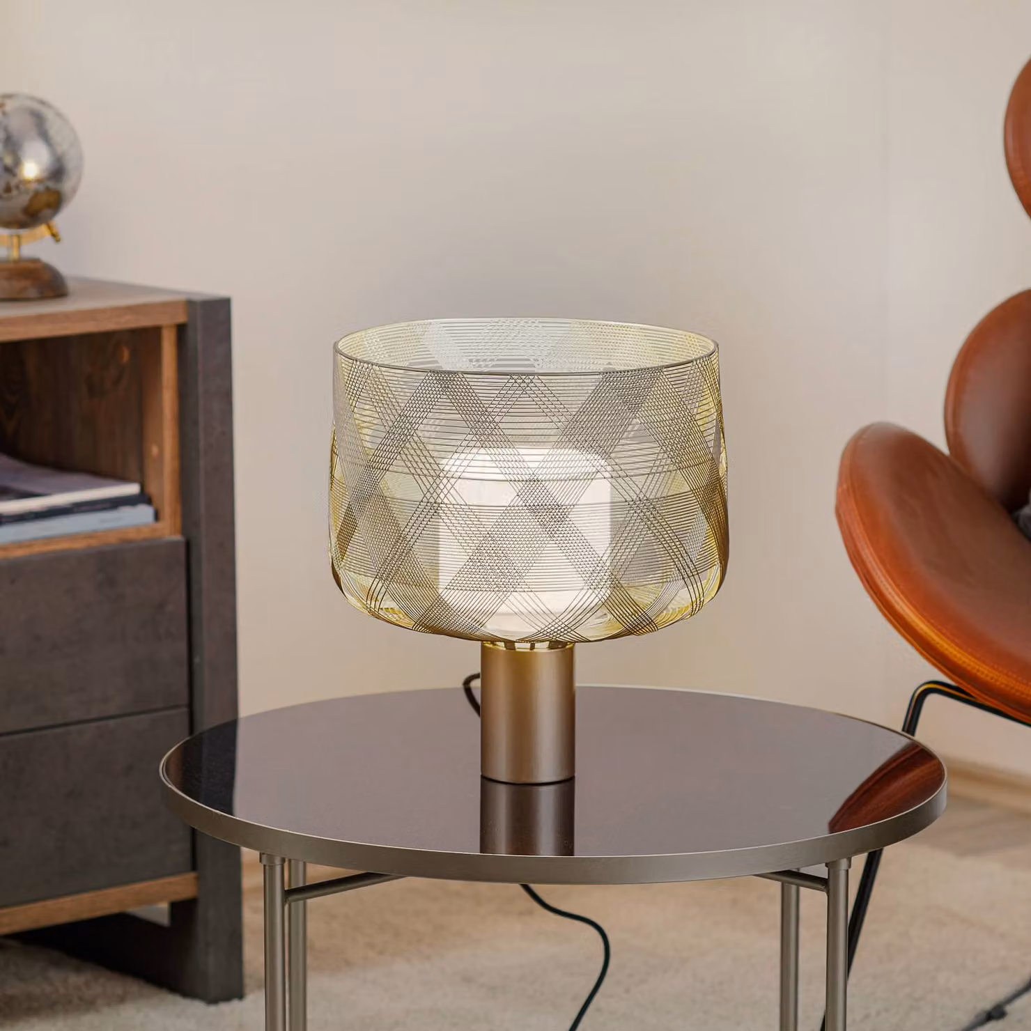 Forestier Lampada da tavolo di design Antenna M, Alluminio / Grigio / Zincato, Soggiorno / Sala da pranzo, Metallo, Design, Lampada da tavolo