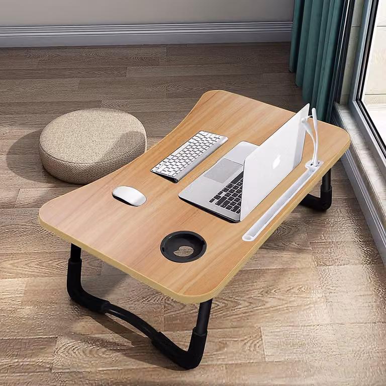 Tavolo pieghevole per laptop, scrivania con 4 porte di ricarica USB, cassetto e supporto per tablet (60 x 40 cm, colore legno)