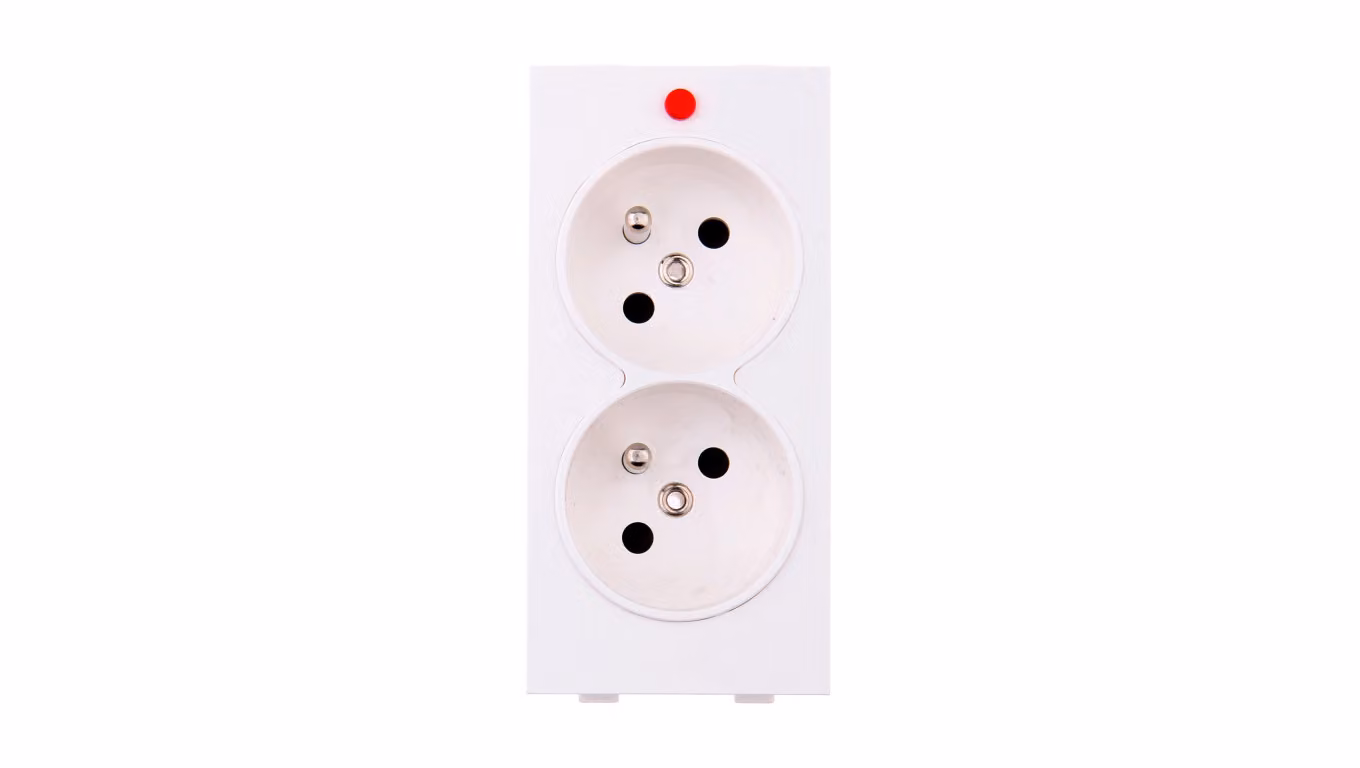 Simon Connect CIMA presa doppia c/u 16A IP20 bianco puro S2/9