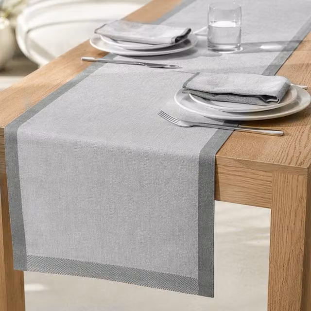 Runner da tavola KASANOVA in chambray grigio con bordi a righe L: 120 cm, P: 40 cm
