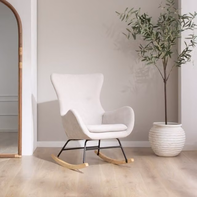 Poltrona lounge Banak beige con struttura in metallo e gambe in legno H: 92 cm, L: 80 cm, P: 76,7 cm