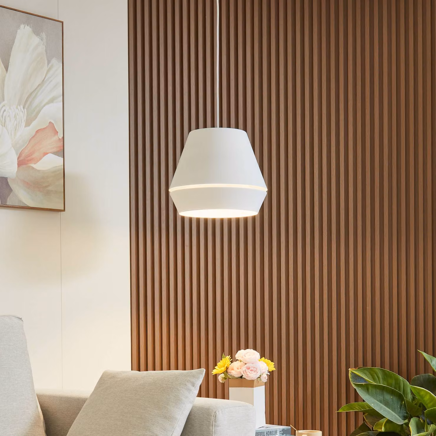 Lucande Mynoria Lampada a sospensione LED, bianco, alluminio, Ø 35 cm, Bianco / Opale, Soggiorno / Sala da pranzo, Alluminio, Moderno
