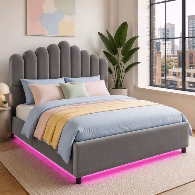 Letto imbottito 180 x 200 cm grigio in velluto con contenitore idraulico, LED e rete a doghe