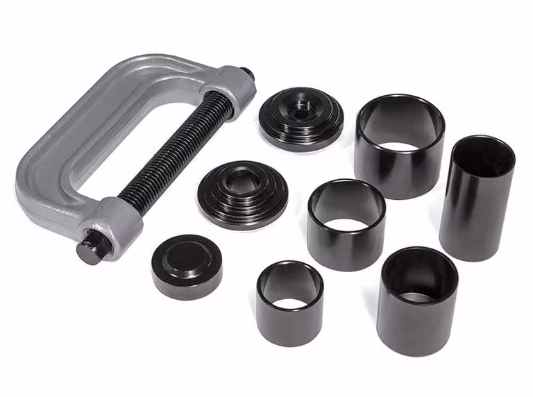 Kit di strumenti per giunti sferici - Pressa per telai a C - 10 pezzi - 4 in 1 - Adatto per veicoli a 2WD/4WD - Per veicoli commerciali leggeri - Estrattore e utensili di montaggio