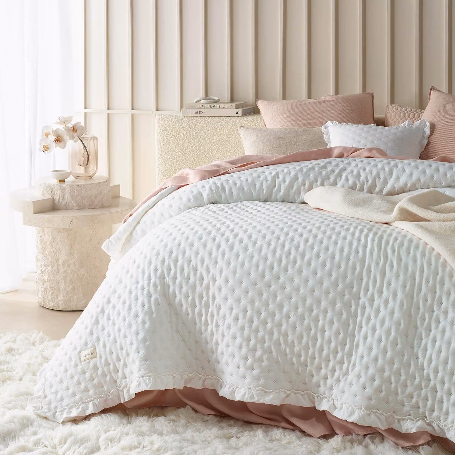 Elegante copripiumino Molly color crema, 240x260 cm - Versatile, adatto per letto e divano