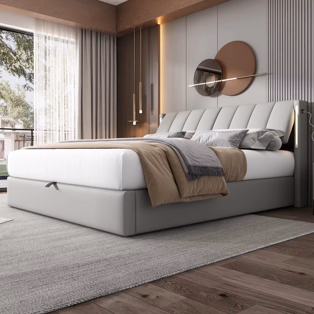 Letto matrimoniale imbottito WISHDOR in ecopelle grigia con vano contenitore, illuminazione LED e porte USB, L/P: 180 x 200 cm – 2