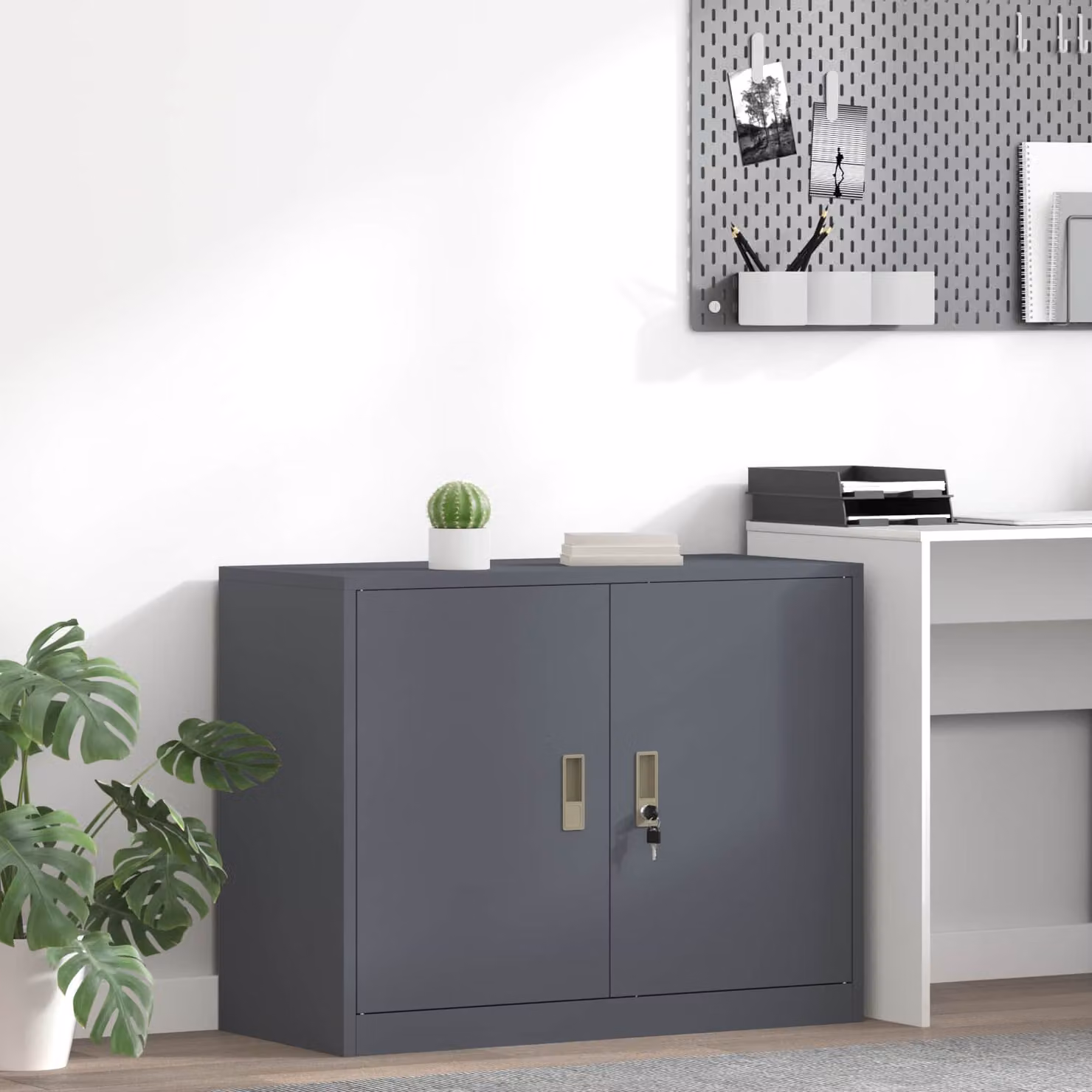 Armadio in metallo vidaXL stile industriale con ante a battente e serratura, colore antracite, L: 90 cm, P: 40 cm, H: 70 cm