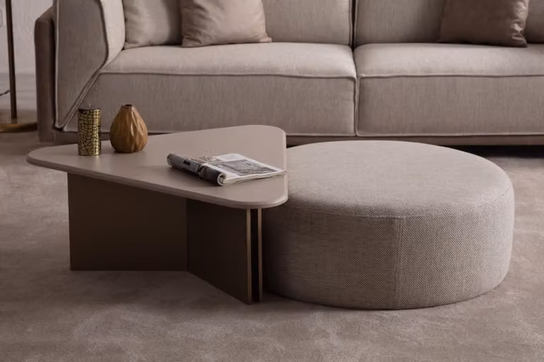 Beiger Wohnzimmer Set Designer Holz Couchtisch Polster Hocker 2tlg Set