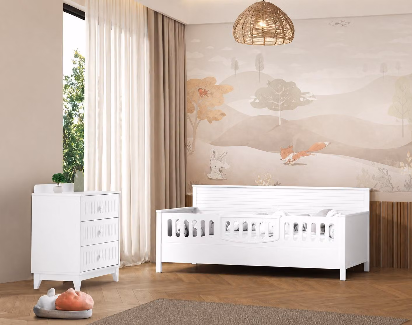 Set elegante per bambini, composto da lettino e comò, in stile scandinavo