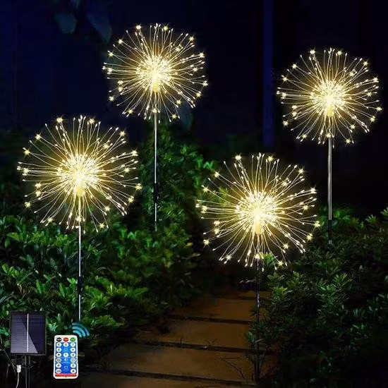 Lampade da giardino a energia solare 4x120 LED con cambio colore e telecomando