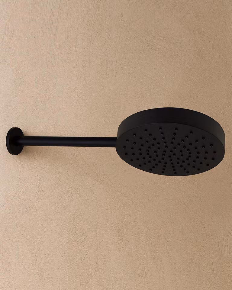 Soffione 25 cm Smart spessore 4 cm con braccio in acciaio nero opaco