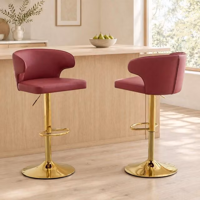 Set di 2 sgabelli da bar MIVRAY in similpelle rossa con schienale, girevoli a 360° e regolabili in altezza, base da 43 cm