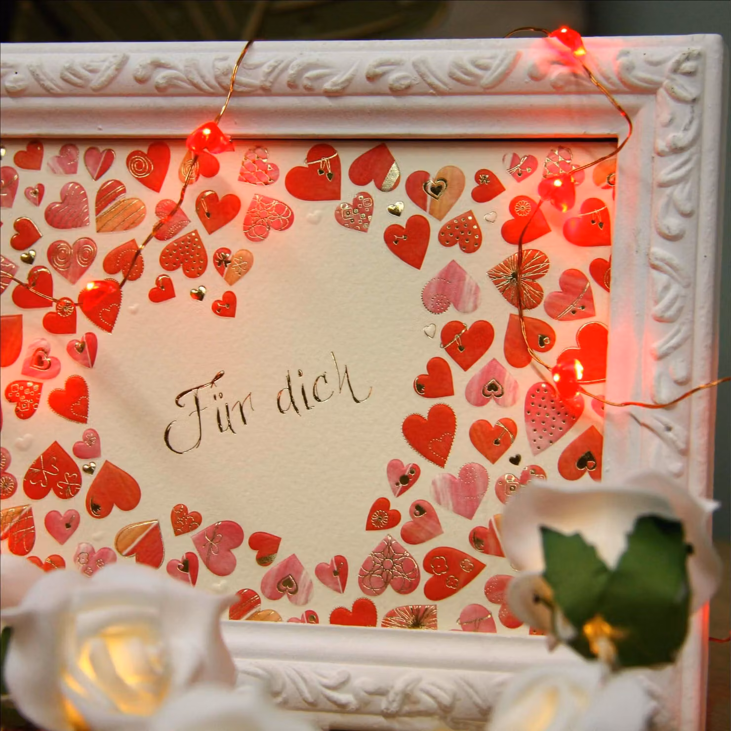 Catena luminosa a LED a forma di cuore, 2 pezzi, 20 cuori rossi, 1,05 metri, alimentata a batteria