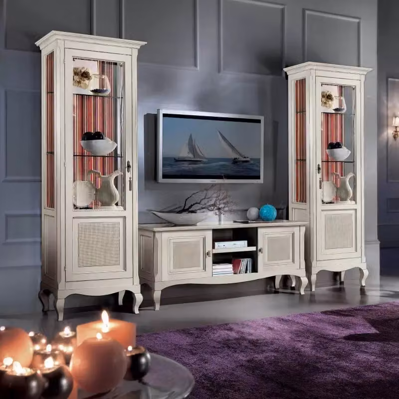 Parete attrezzata Mobili 2G in stile shabby chic bianco e beige con dettagli in paglia di Vienna e vetro – 2