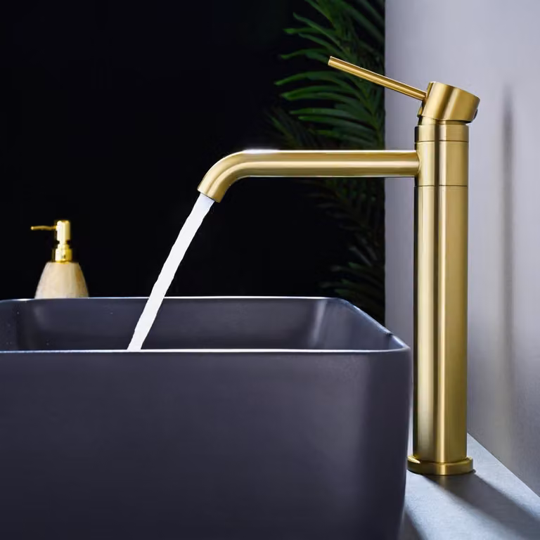 Miscelatore per lavabo, rubinetto per bagno, girevole a 360°, finitura dorata spazzolata, altezza del beccuccio 204 mm, con valvola in Vetroceramica, per acqua calda e fredda