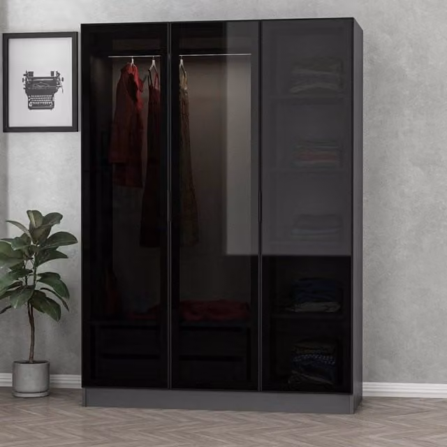 Armadio da camera da letto DMORA con ante a battente, colore nero antracite opaco, L: 135 cm, P: 52 cm, H: 210 cm – 1