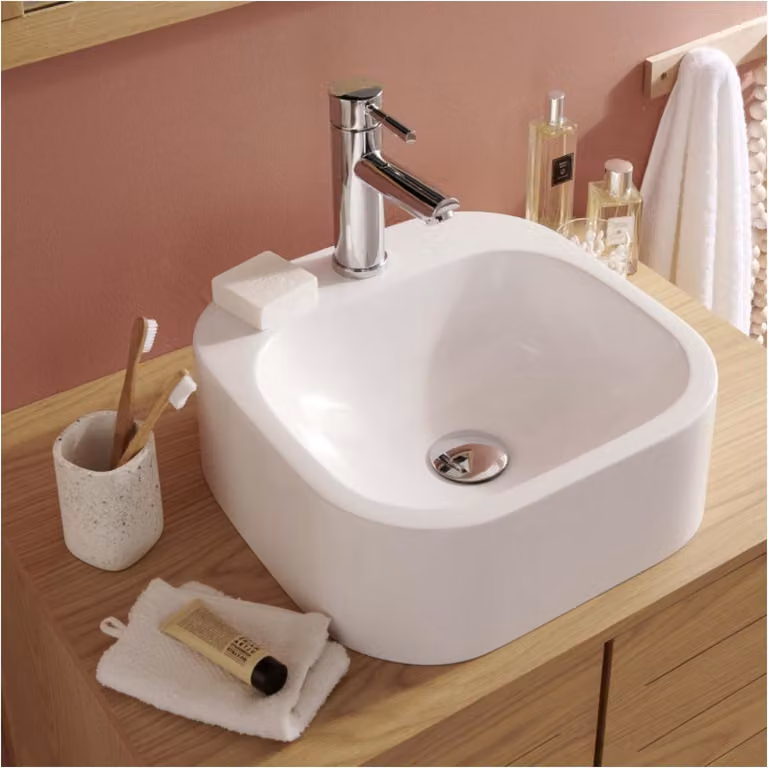 Lavabo ovale da appoggio in resina Sian
