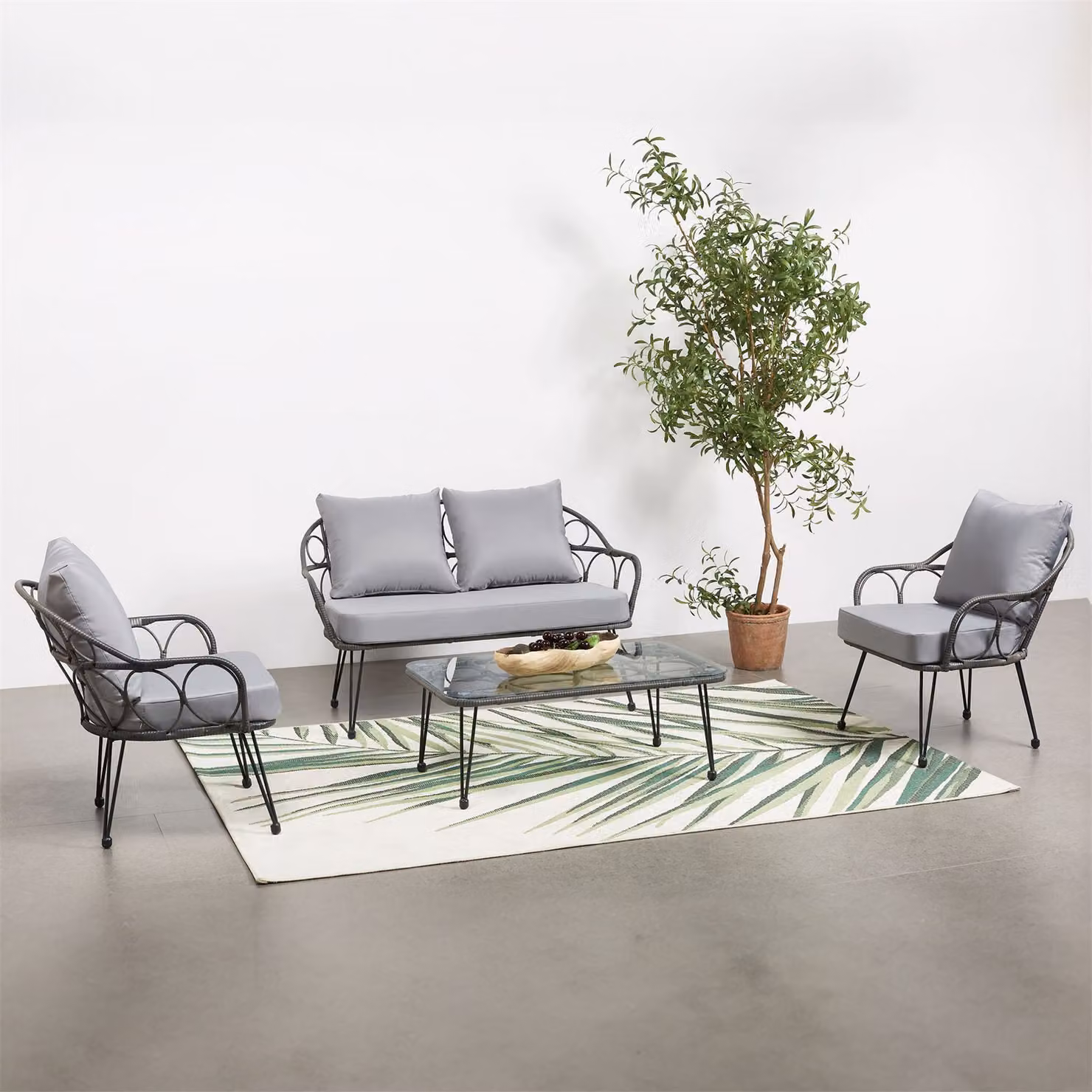 Mobili da giardino CAIRO: 2 poltrone, 1 divano a due posti, 1 tavolino - nero/grigio, mobili da salotto per balcone, mobili da giardino in rattan, set da salotto per esterni
