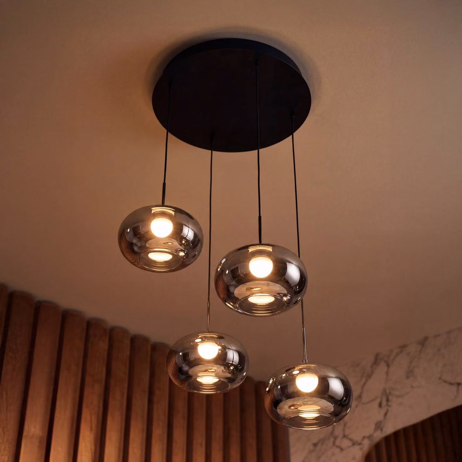 OSRAM Lampada a sospensione Decor Satellite, dimmerabile, Alluminio / Grigio / Zincato, Soggiorno / Sala da pranzo, Vetro, Moderno, Lampada a sospensione
