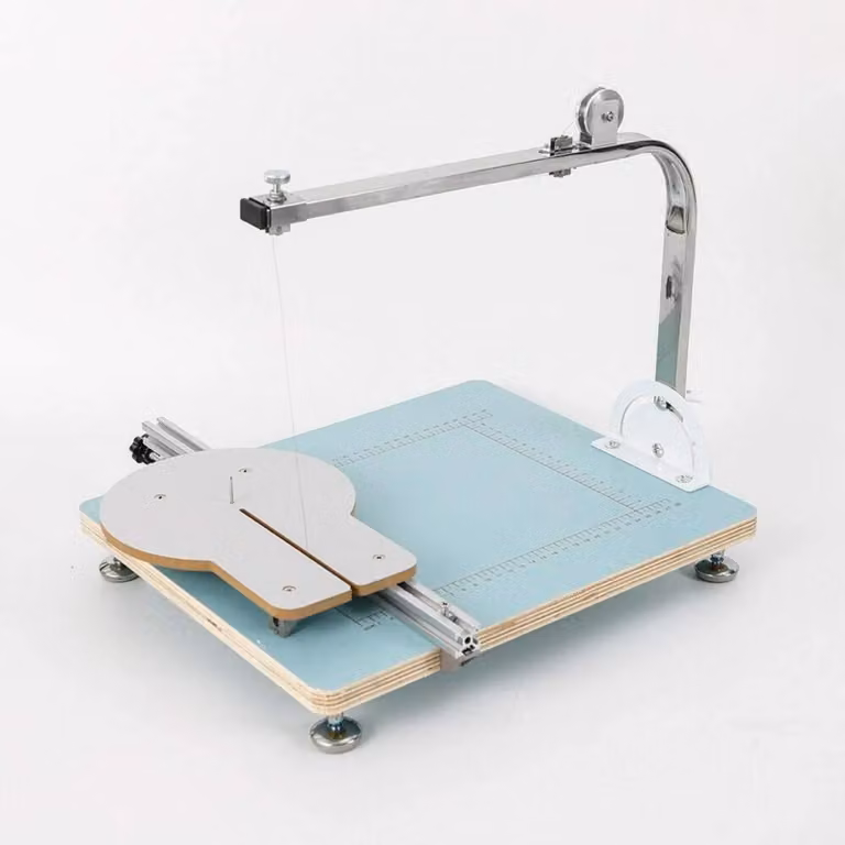 Taglia-schiuma elettrico a 220V - Macchina da taglio a filo caldo - Apparecchio da banco fisso - Non portatile - Motore a spazzole - Ideale per modellismo e hobby