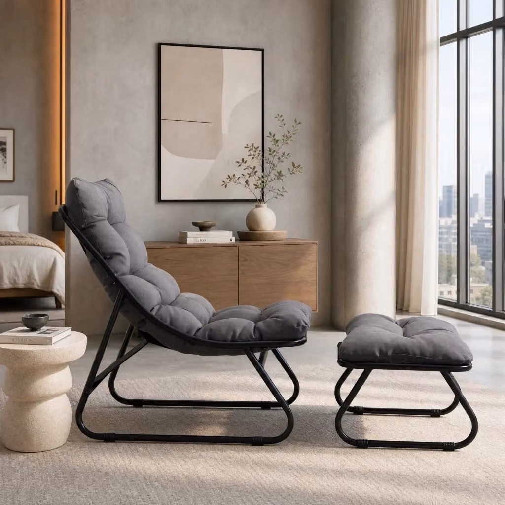 Poltrona da esterno Mivray con pouf poggiapiedi in metallo nero e cuscino grigio con seduta in rete traspirante – 2