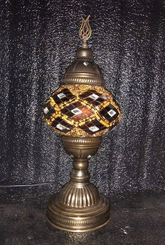 Lampada d'atmosfera turca fatta a mano Lampada da comodino mosaico marrone-beige Lampada da tavolo orientale da favola
