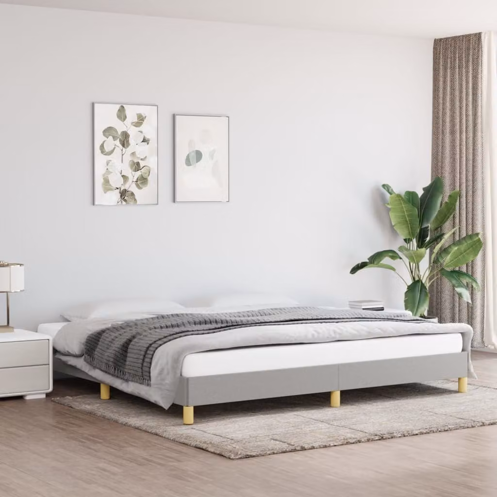 The Living Store Struttura letto grigio chiaro 200x200 cm in tessuto