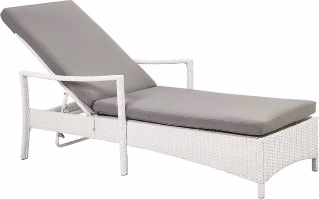 Lettino da esterno Beliani in polyrattan con schienale regolabile e cuscino in poliestere resistente ai raggi UV, disponibile in bianco o grigio