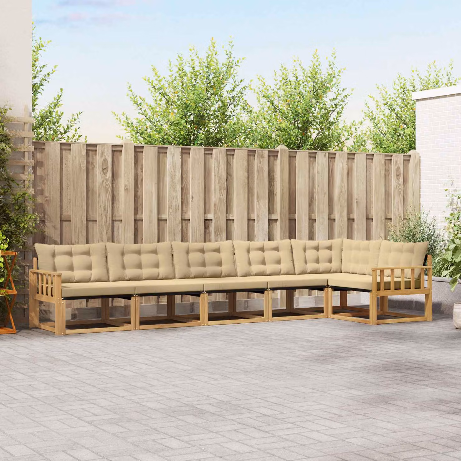 Set di divani da esterno vidaXL 6 pz a forma di L in legno di acacia con cuscini bianchi e beige