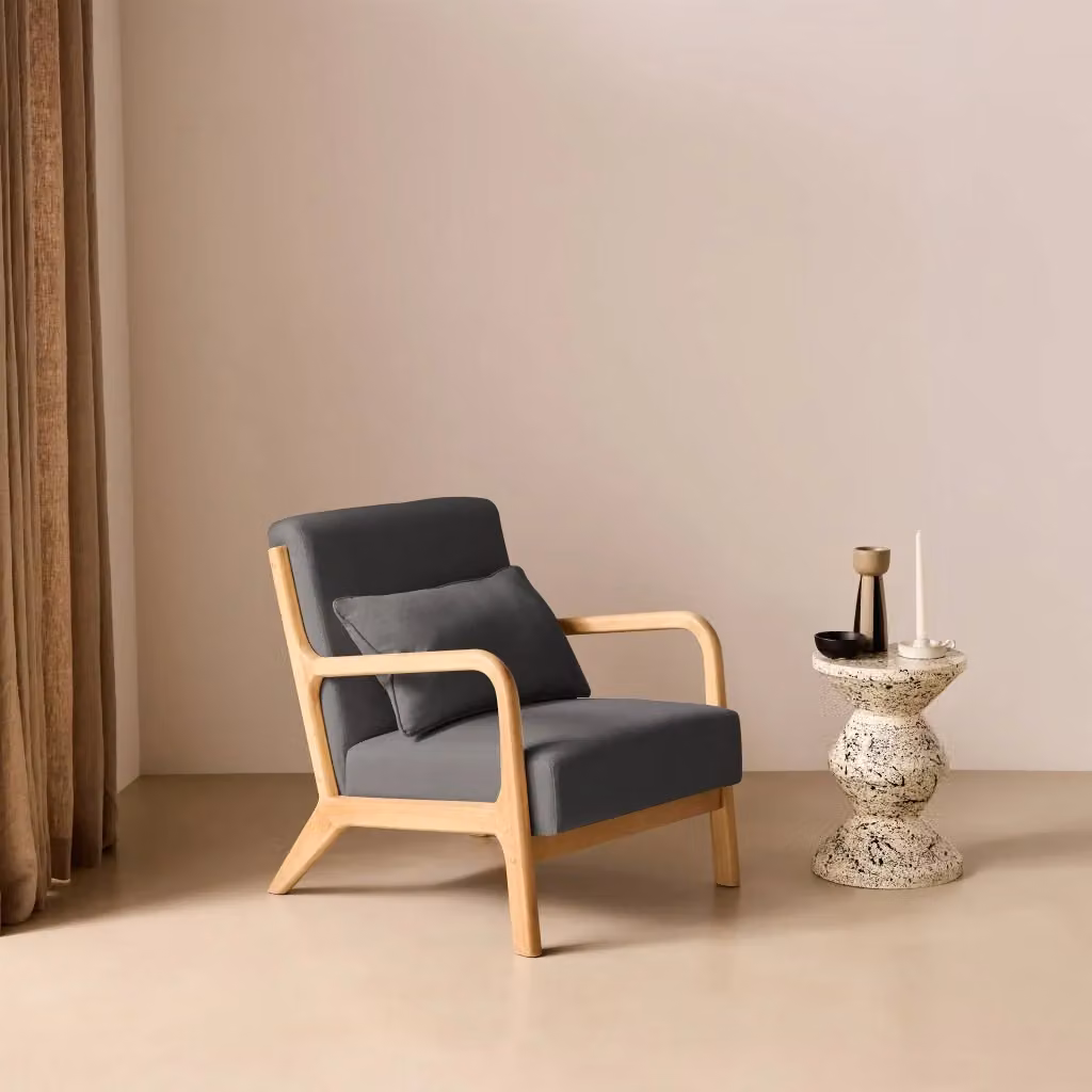 Poltrona scandinava Sweeek in legno e tessuto con braccioli, grigio, L: 80 cm, P: 79 cm, H: 65 cm – 2